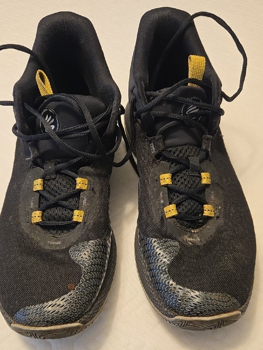 Men's Under Amour Curry Black Athletic Sneakers with Yellow Accents